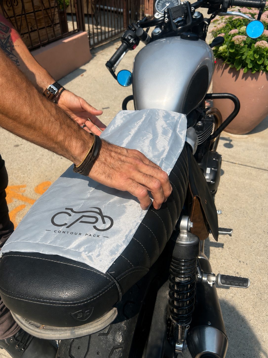 ContourPack ShadePack — compact folding sunshade